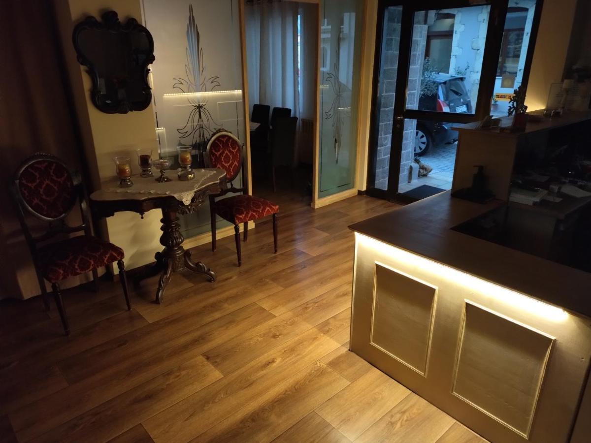 Hotel Διεθνές Zakháro Eksteriør bilde