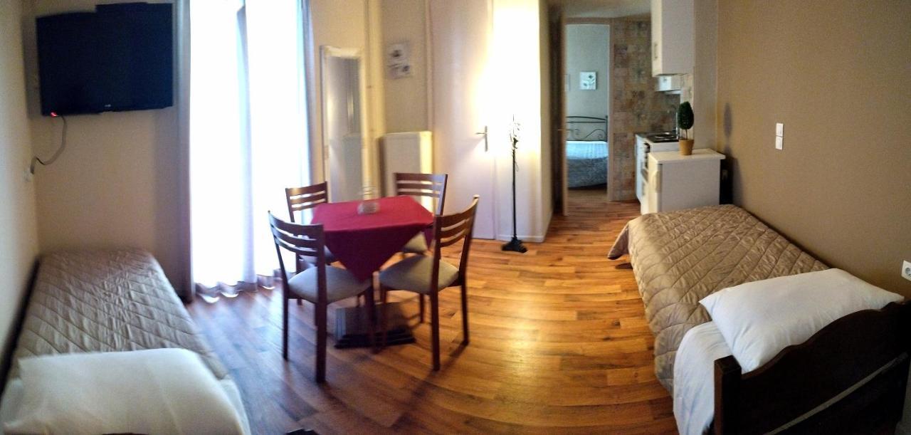 Hotel Διεθνές Zakháro Eksteriør bilde