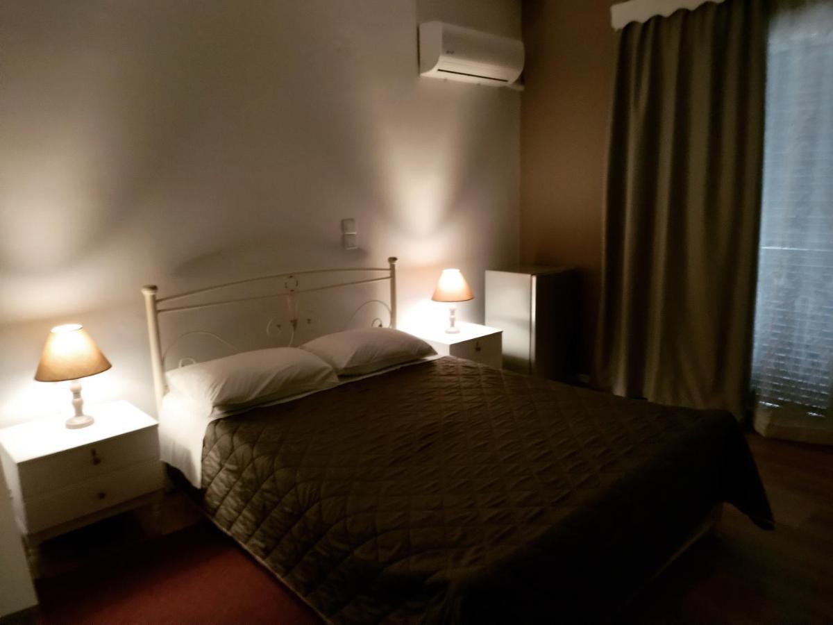 Hotel Διεθνές Zakháro Eksteriør bilde